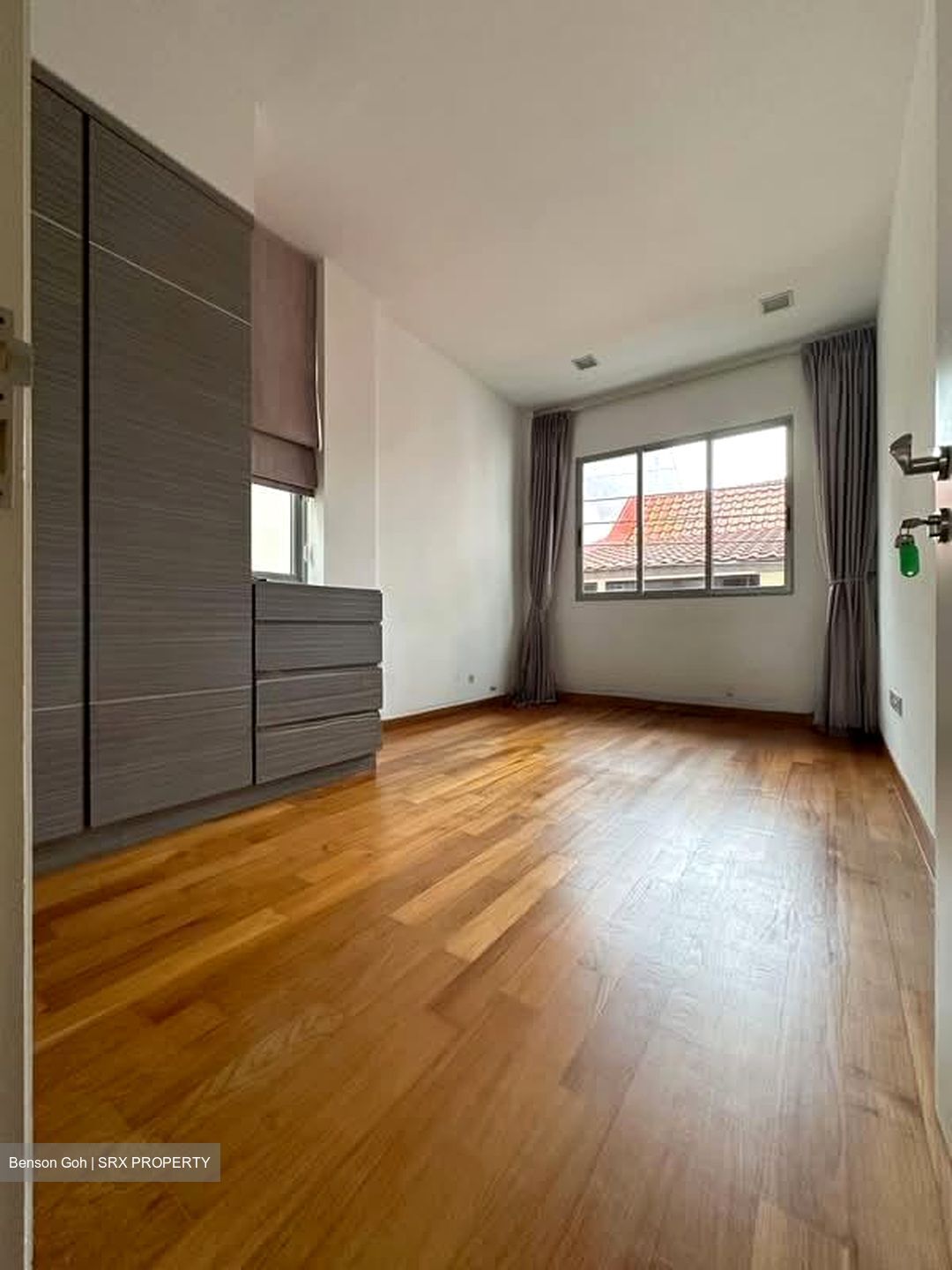 Maju Avenue (D19), Terrace #576992481